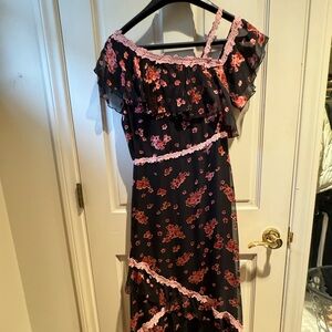 Beautiful Alice and Olivia black dress with pink velvet flowers